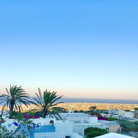 Oldtown Suites Fira Екстериор снимка
