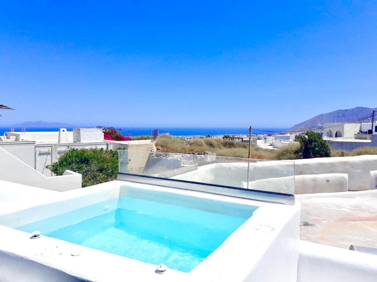 Oldtown Suites Fira Екстериор снимка