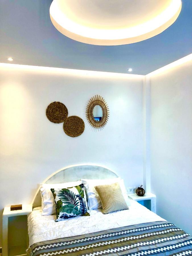 Oldtown Suites Fira Екстериор снимка